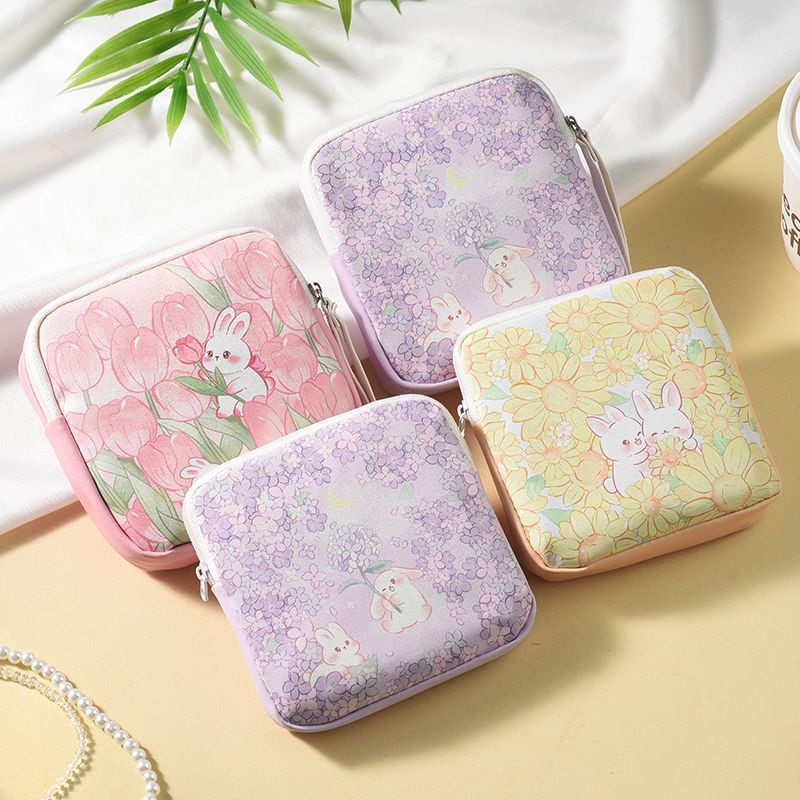 Travel Accessories Pouch For Women - 예술적인 생리대 가방, 여성 여행용 세면도구